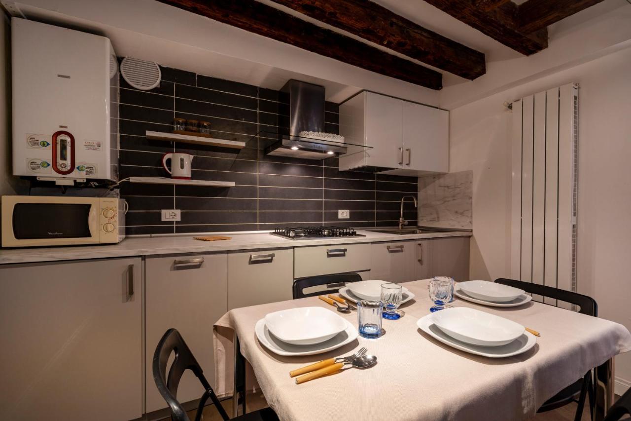 San Giacomo Pied-a-terre House By Wonderful Italy Apartament *
